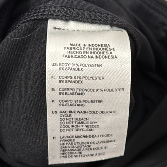 C NWOT Adidas Women’s Medium Wide Flare Sweatpants Elastic Waist Three Stripes - Picture 7 of 7